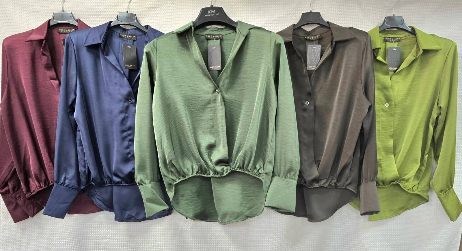 Sateen V Collar High Low Padded Shoulder Blouse: Navy