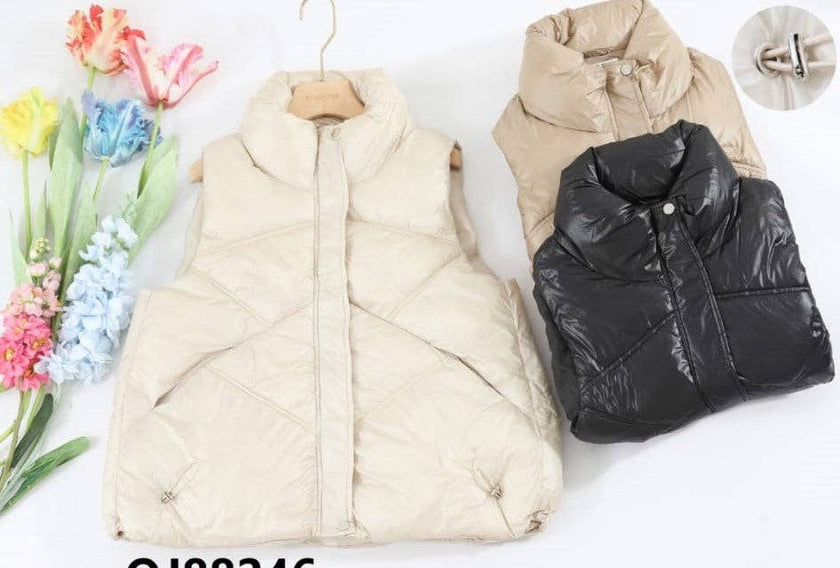 Quilted Shimmer 2 pocket Gilet: Cream