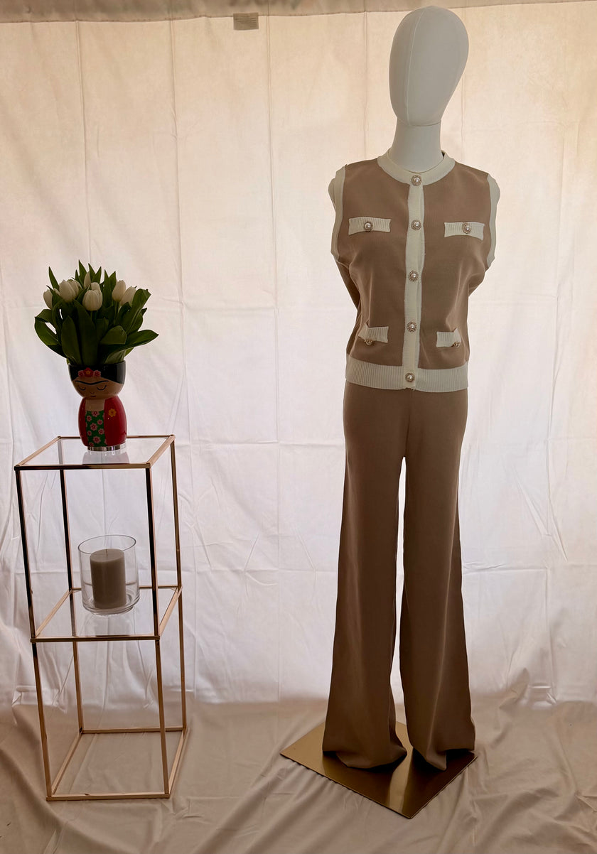 Camel Lounge Set
