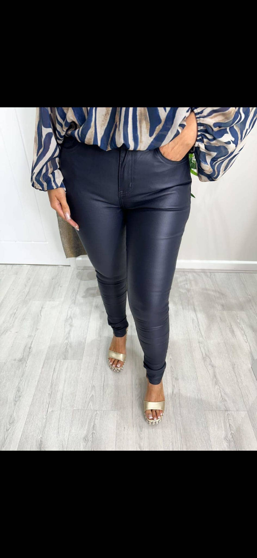 Vegan Leather Look Bi stretch Voggo Jeans: Black
